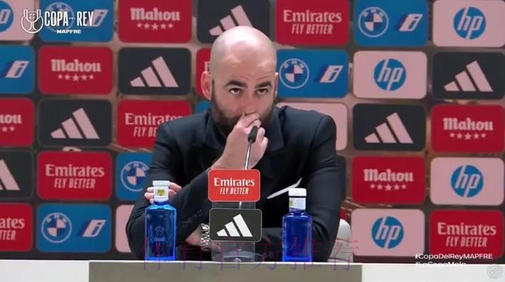 塞尔塔主帅:我们没从VAR受益 判罚决定取决“上面” 塞尔塔主帅:我们没从VAR受益 判罚决定取决“上面”