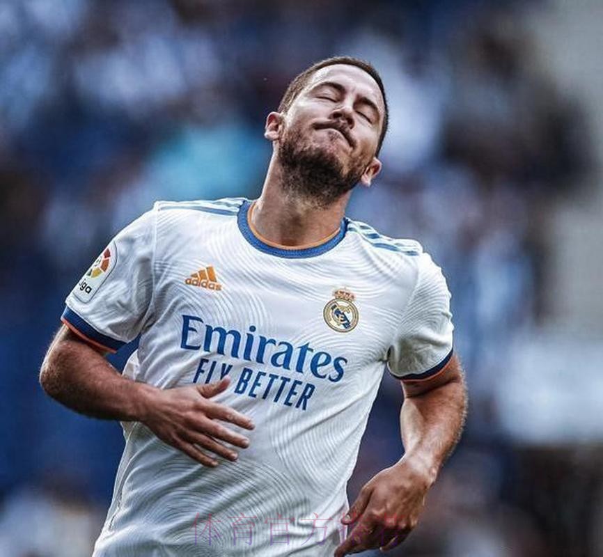 阿斯:比利时队医不愿向皇马通报阿扎尔的伤情 阿斯:比利时队医不愿向皇马通报阿扎尔的伤情